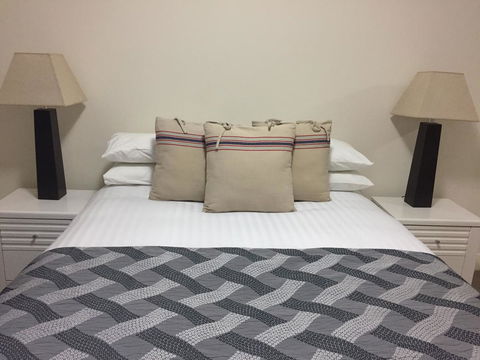 Parklane Apartments - Accommodation Cooktown 9