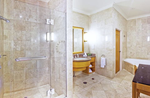 Duxton Hotel Perth - Accommodation Cooktown 3