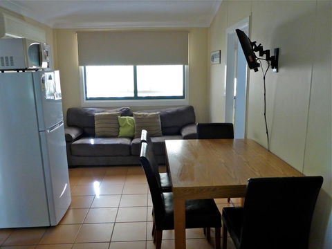 Lazy Lobster Holiday Units & Chalets - Accommodation Cooktown 29