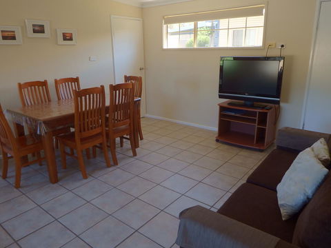Lazy Lobster Holiday Units & Chalets - Accommodation Cooktown 31