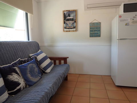 Lazy Lobster Holiday Units & Chalets - Accommodation Cooktown 14