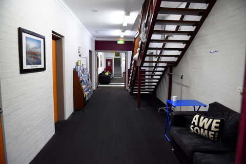 The Emperors Crown Hostel - Accommodation Cooktown 22