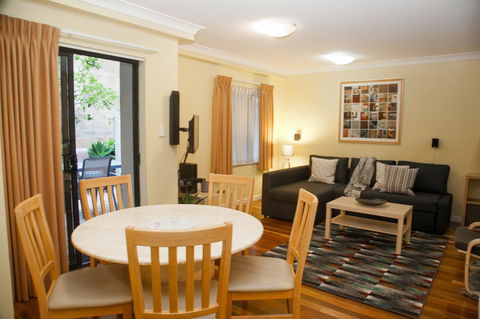 Perth Short Stays - Accommodation Cooktown 13