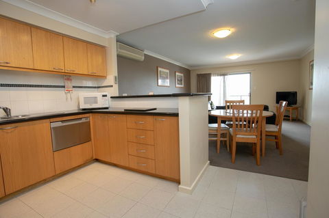 Perth Short Stays - Accommodation Cooktown 11