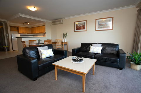 Perth Short Stays - Accommodation Cooktown 6