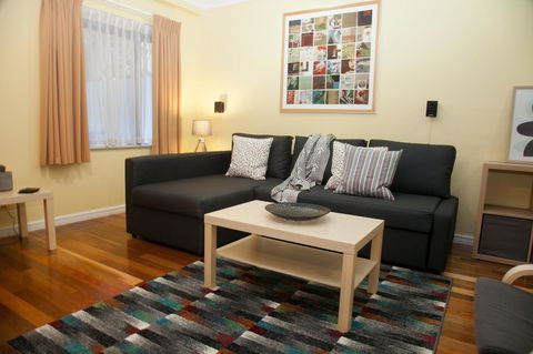 Perth Short Stays - Accommodation Cooktown 15