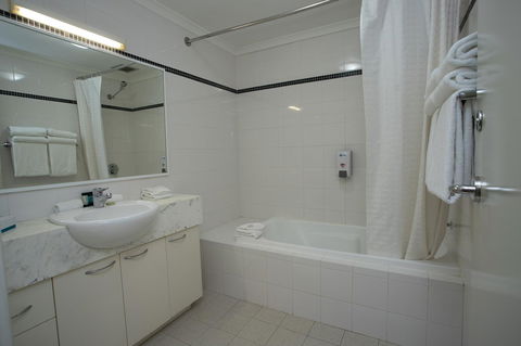 Perth Short Stays - Accommodation Cooktown 17