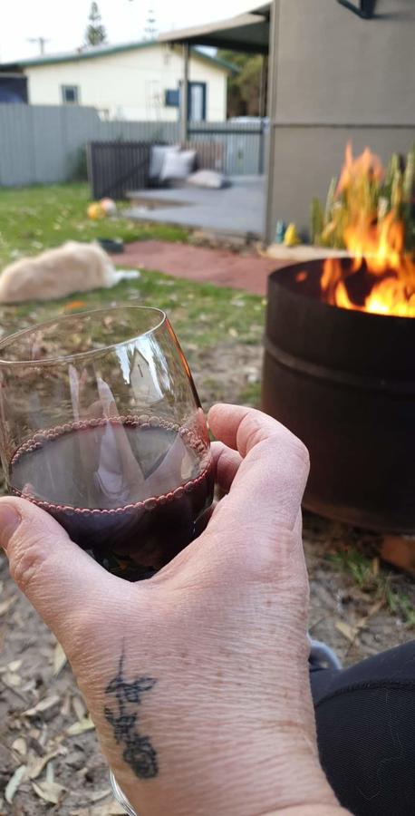 Just Chillin - Accommodation Cooktown 11