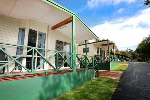 Riverview Tourist Park - Accommodation Cooktown 0
