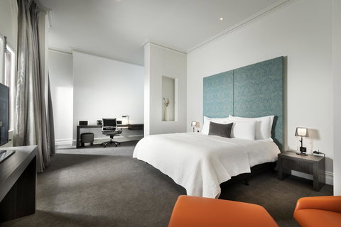 The Melbourne Hotel - Accommodation Cooktown 21