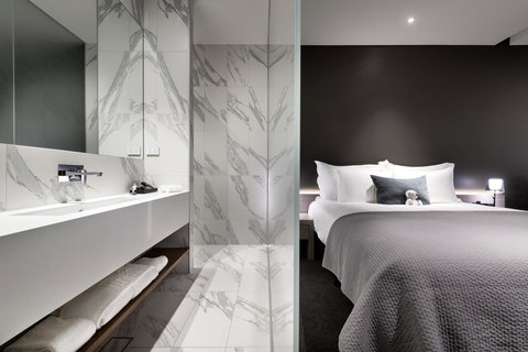 The Melbourne Hotel - Accommodation Cooktown 11
