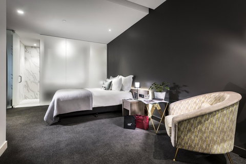 The Melbourne Hotel - Accommodation Cooktown 12
