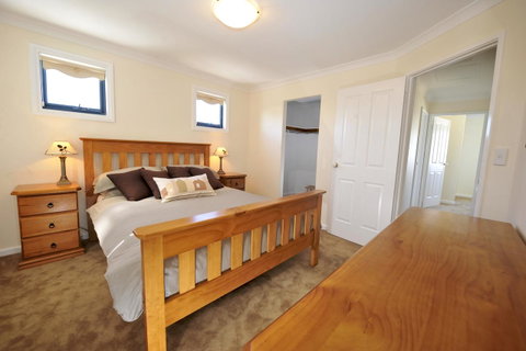 Palm Beach Manor - Accommodation Cooktown 7