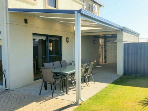 Palm Beach Manor - Accommodation Cooktown 12