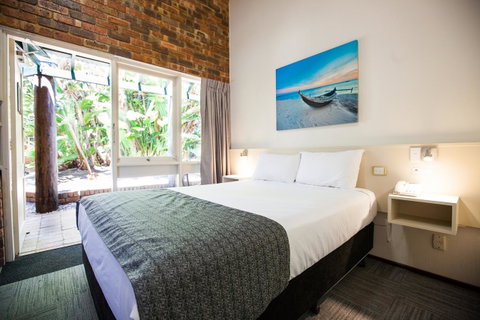 Leisure Inn Hotel Rockingham - Accommodation Cooktown 1