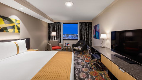 Holiday Inn Perth City Centre, An IHG Hotel - Accommodation Cooktown 2