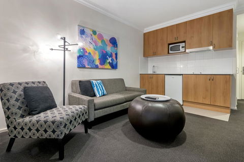 Oaks Perth Hotel - Accommodation Cooktown 4