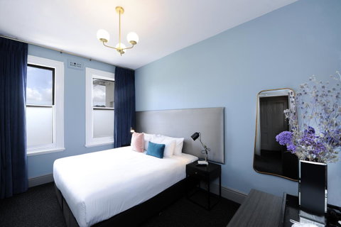 The Stirling Arms Hotel - Accommodation Cooktown 23