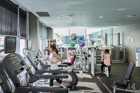 Fraser Suites Perth - Accommodation Cooktown 2