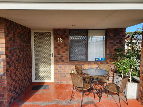 Ocean Beach Chalet 18 - Accommodation Cooktown 14