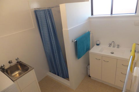 Ocean Beach Chalet 18 - Accommodation Cooktown 20