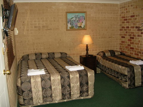 Travellers Rest Motel - Accommodation Cooktown 11