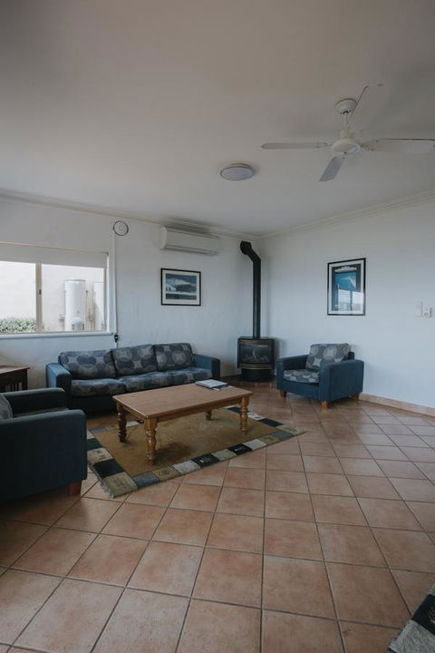 Canal Rocks Beachfront Apartments - Accommodation Cooktown 26