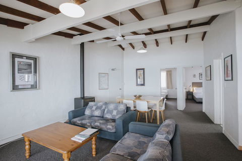 Canal Rocks Beachfront Apartments - Accommodation Cooktown 38