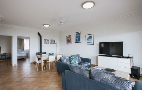 Canal Rocks Beachfront Apartments - Accommodation Cooktown 33
