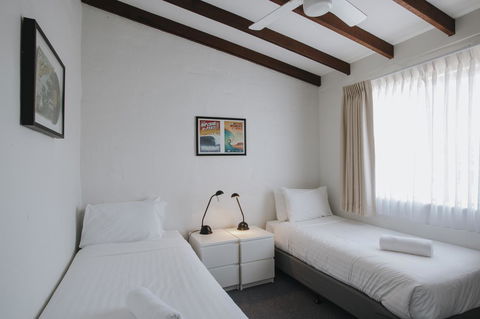 Canal Rocks Beachfront Apartments - Accommodation Cooktown 31