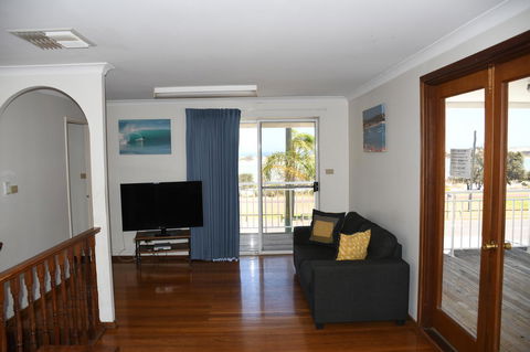 Kalbarri Seafront Villas - Accommodation Cooktown 5