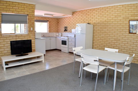 Kalbarri Seafront Villas - Accommodation Cooktown 37
