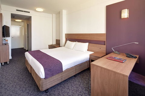Quality Hotel Ambassador Perth - Accommodation Cooktown 4