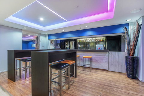 Quality Hotel Ambassador Perth - Accommodation Cooktown 16