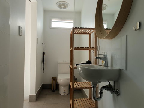Captain\'s Heritage Cottage - Central Fremantle 2 Bedroom Historic Cottage - Accommodation Cooktown 11