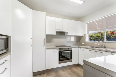 Laman Lodge, Unit 2, 15 Laman Street - Accommodation Cooktown 7