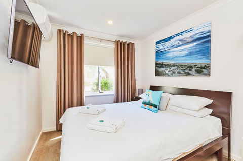 Cape View Beach Resort - Accommodation Cooktown 2