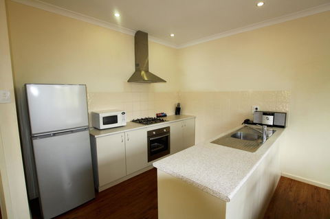 Kimberley Hotel - Accommodation Cooktown 6