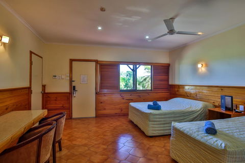 Kimberley Hotel - Accommodation Cooktown 3