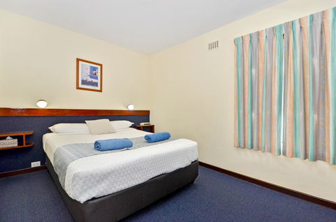 Dolphin Lodge Albany - Self Contained Apartments At Middleton Beach - Accommodation Cooktown 6