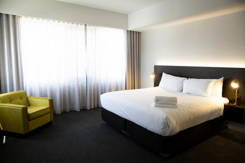 The Gerald Apartment Hotel - Accommodation Cooktown 20