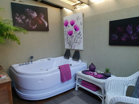 Nelson Bay Bed & Breakfast - Accommodation Cooktown 3