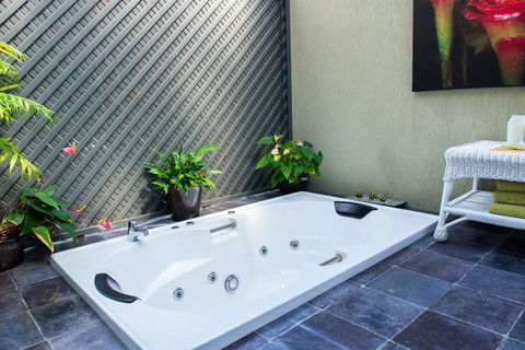 Nelson Bay Bed & Breakfast - Accommodation Cooktown 22