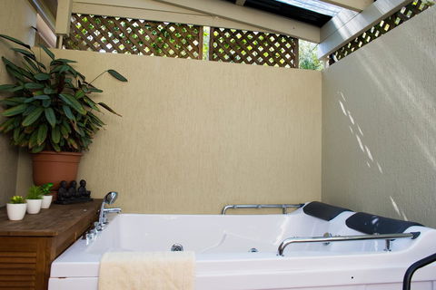 Nelson Bay Bed & Breakfast - Accommodation Cooktown 28