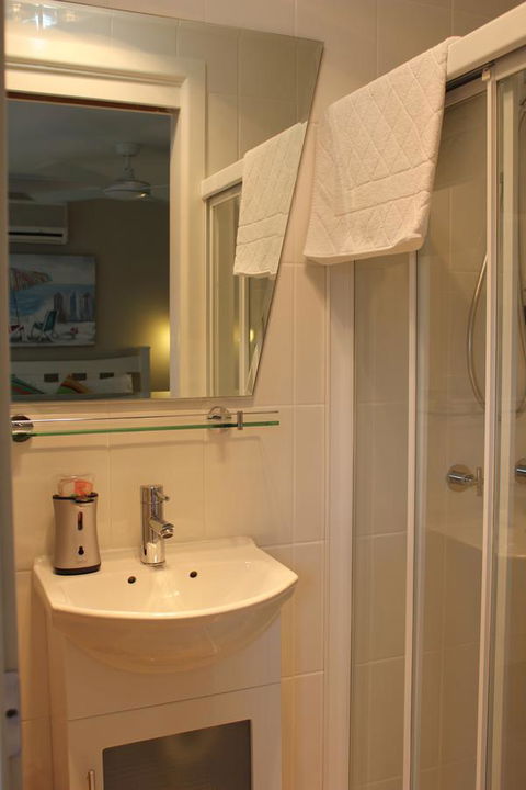 Nelson Bay Bed & Breakfast - Accommodation Cooktown 35