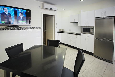 Jesmond Executive Villas - Accommodation Cooktown 21