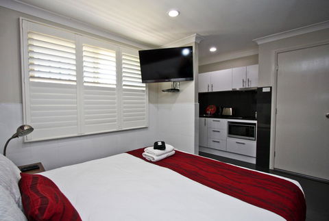 Jesmond Executive Villas - Accommodation Cooktown 42
