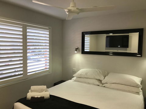 Jesmond Executive Villas - Accommodation Cooktown 8