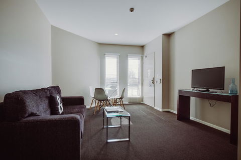 Crossroads Hotel - Accommodation Cooktown 9