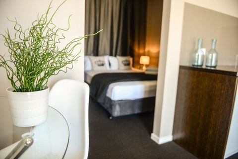 Crossroads Hotel - Accommodation Cooktown 21